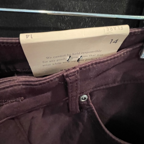 NYDJ Julia Sateen Relaxed High Rise Flared Jeans In Eggplant, 14R - NWT - Picture 7 of 8